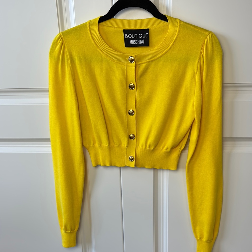 Moschino Yellow Long Sleeve Fitted Crop Top